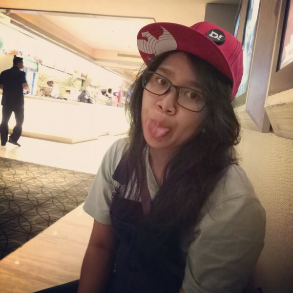 Divanie Febriana