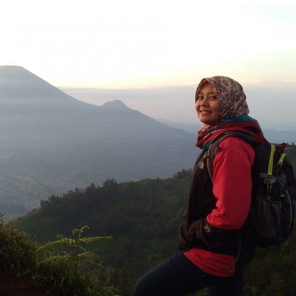 Tia Kustiawati